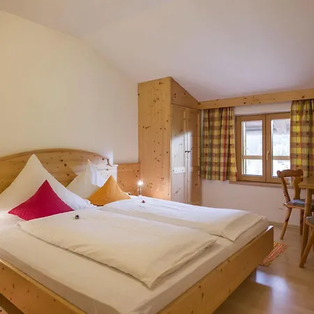 Wanishof Apartment